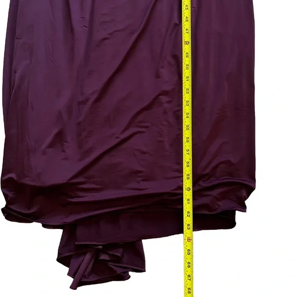 JOVANI EVENING GOWN W/ RUCHING AND EMBELLISHED SHOULDER DETAILS SIZE 20 - Picture 10 of 10